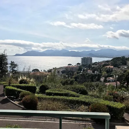 Appt Vue Exceptionnelle Sur Baie De شقة