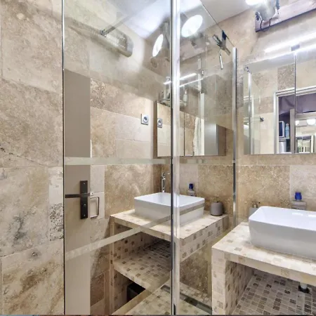 Appartement Appt Vue Exceptionnelle Sur Baie De Cannes