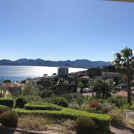 Appt Vue Exceptionnelle Sur Baie De Апартаменты